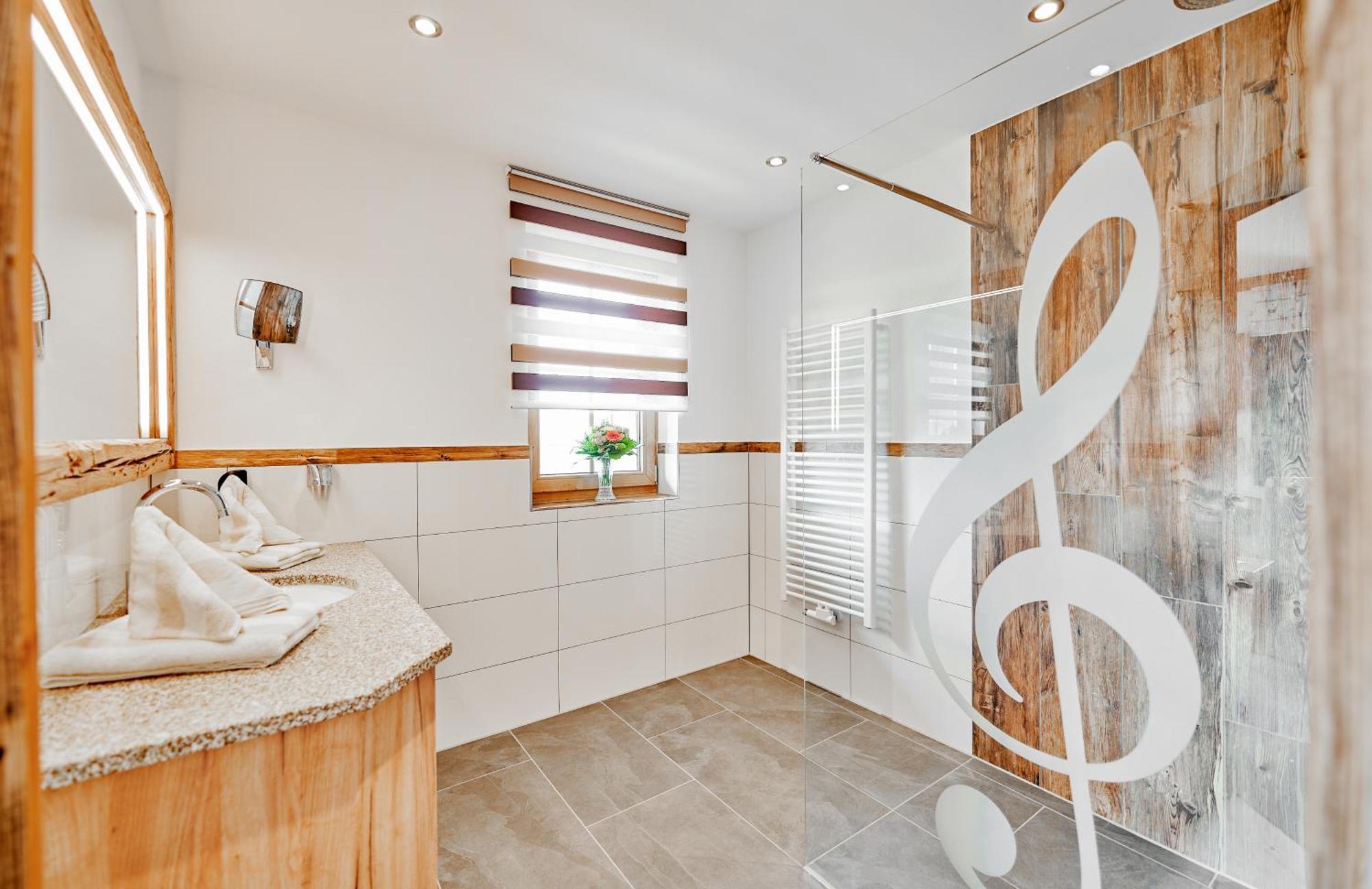 Musikhotel Tonihof Langdorf  Bagian luar foto